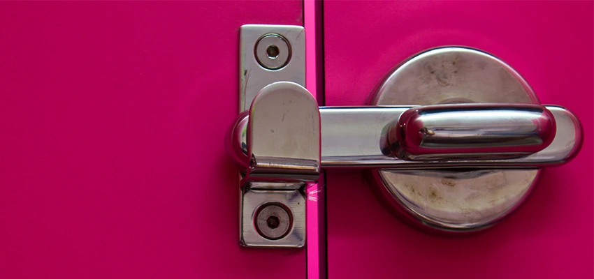 Childproof Gate Lock in Kerman, California