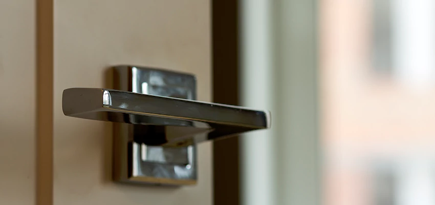 Door Lever Knob Repair in Kerman, California